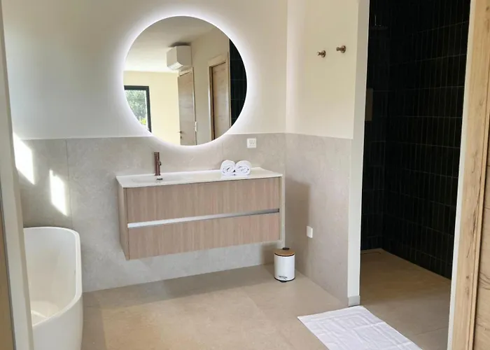 Villa A Me - Avec Piscine Privee A Porto-vecchio San-Gavino-di-Carbini